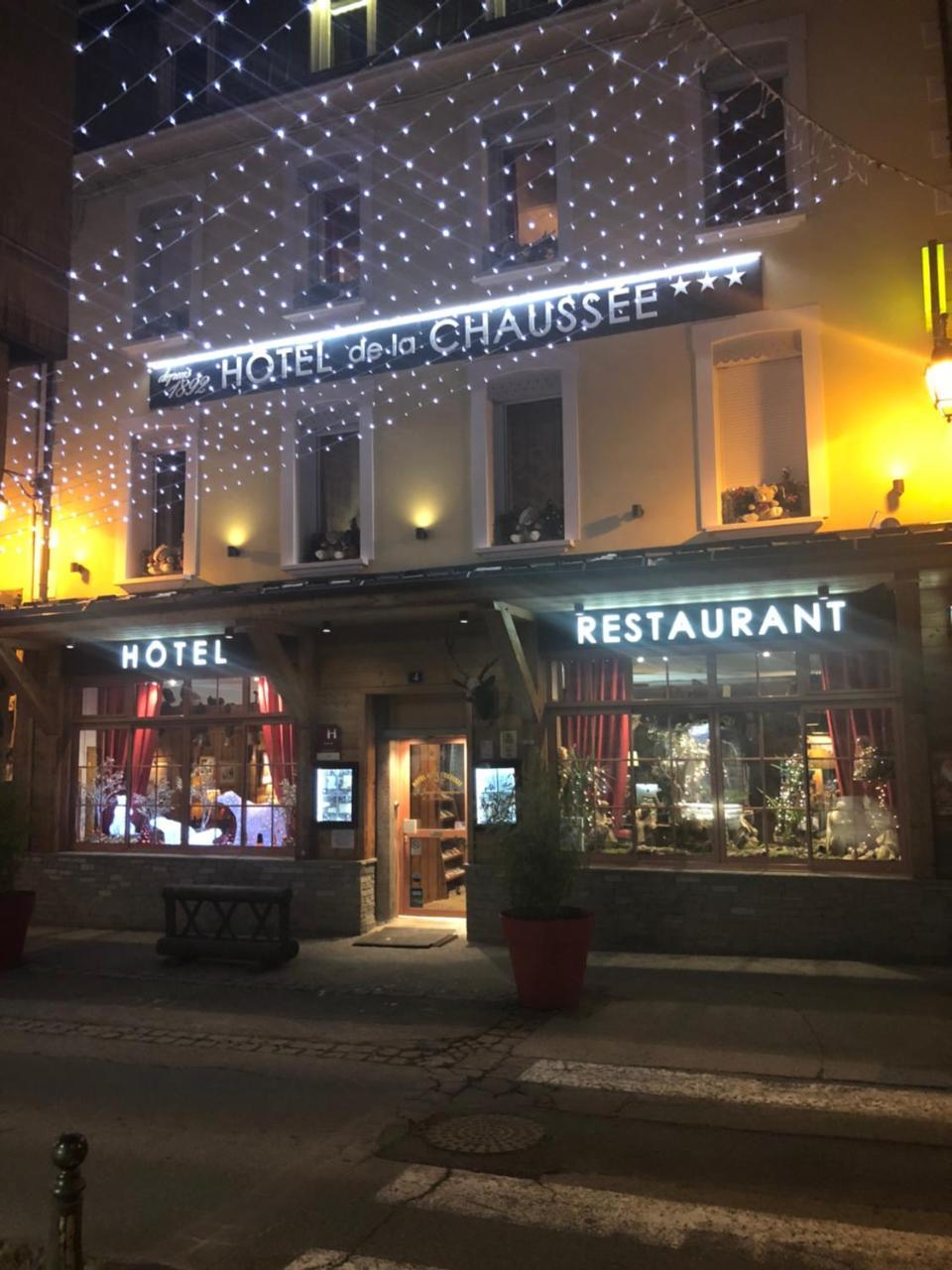Hotel Restaurant De La Chaussee Briançon Buitenkant foto
